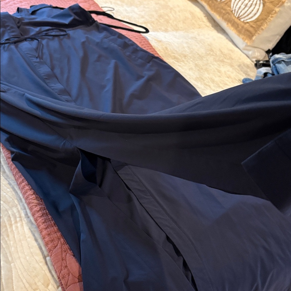 Athleta LG Mara Maxi Dress Navy Blue Tie Waist Pockets #Travelwear #Athleisure - Picture 15 of 16